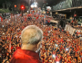 Ato em SP contra a reforma da Previdência terá Lula na Paulista. Ônibus e metrô param